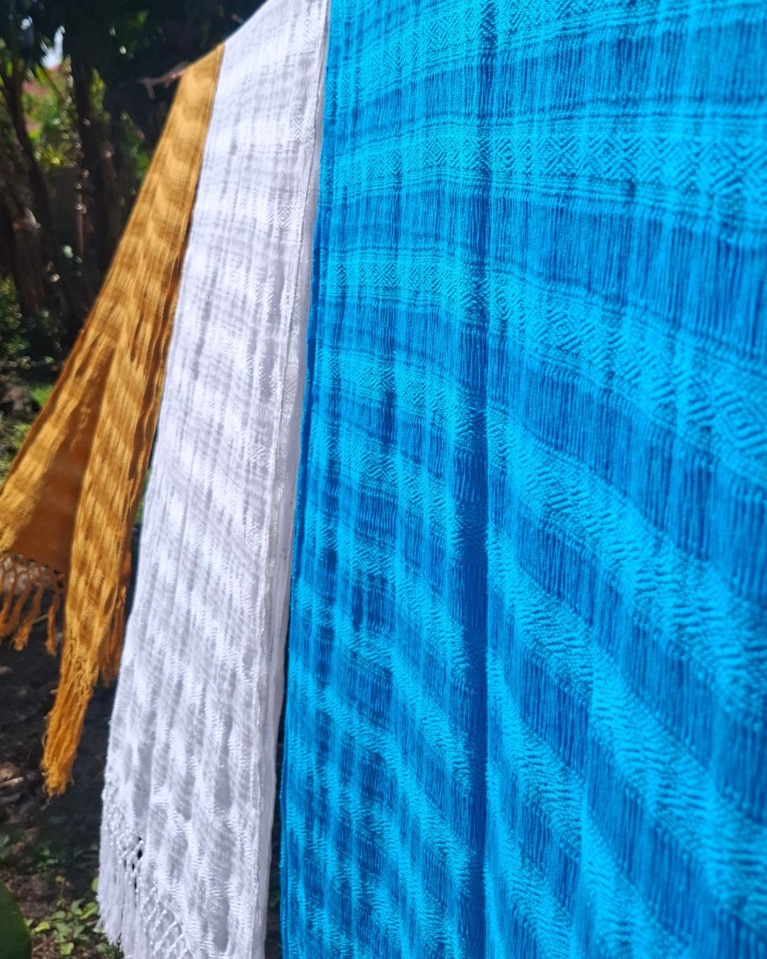 tissus rebozo dans le vent